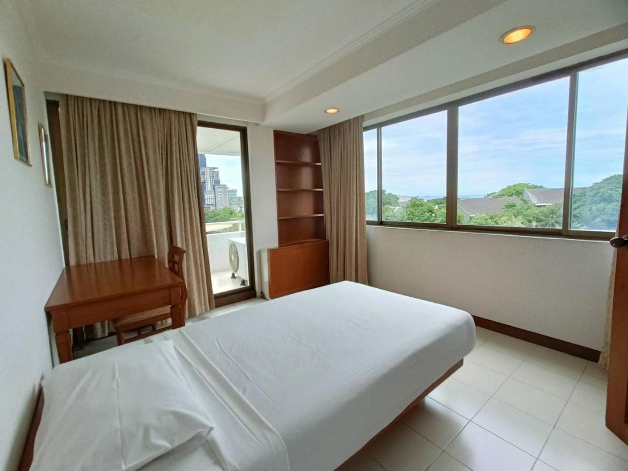 The Monaco Residence Pattaya Εξωτερικό φωτογραφία
