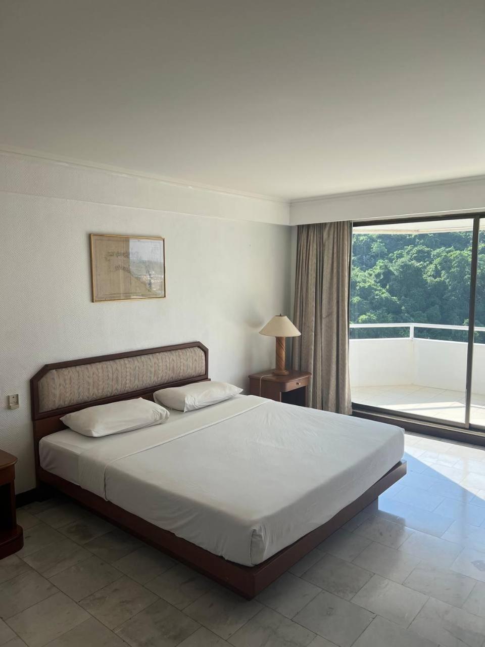 The Monaco Residence Pattaya Εξωτερικό φωτογραφία