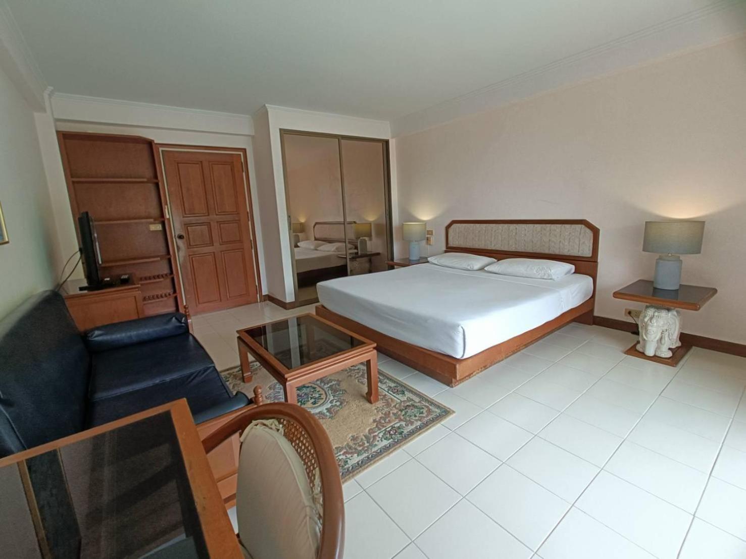 The Monaco Residence Pattaya Εξωτερικό φωτογραφία