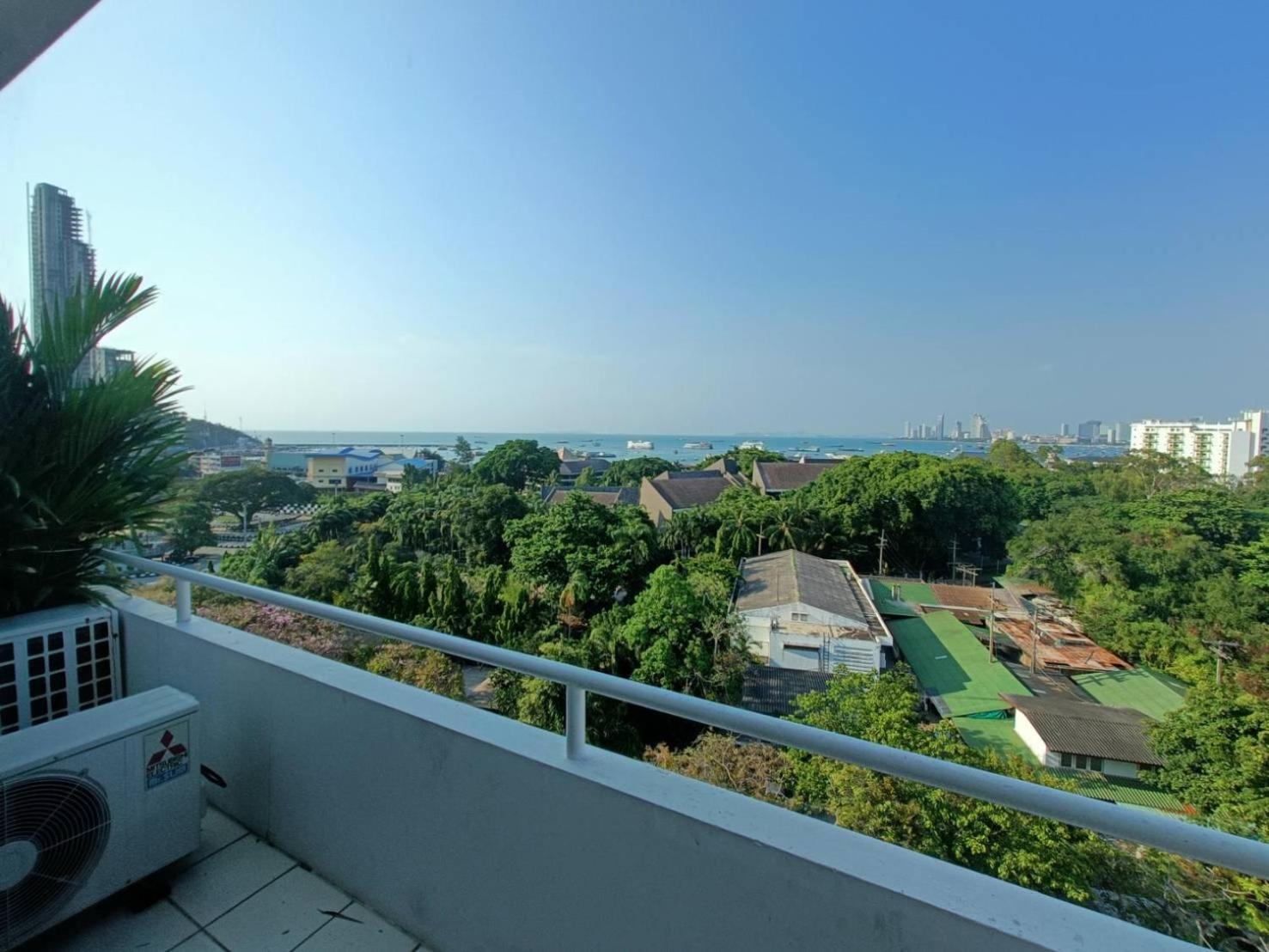 The Monaco Residence Pattaya Εξωτερικό φωτογραφία