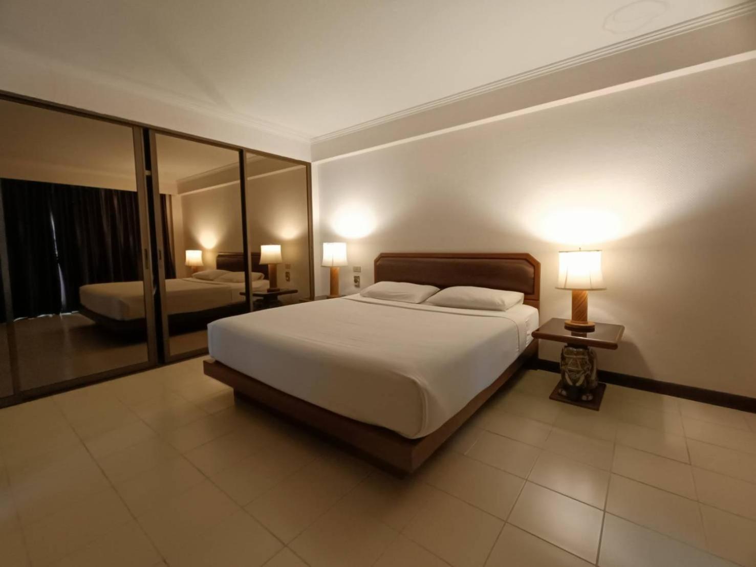 The Monaco Residence Pattaya Εξωτερικό φωτογραφία