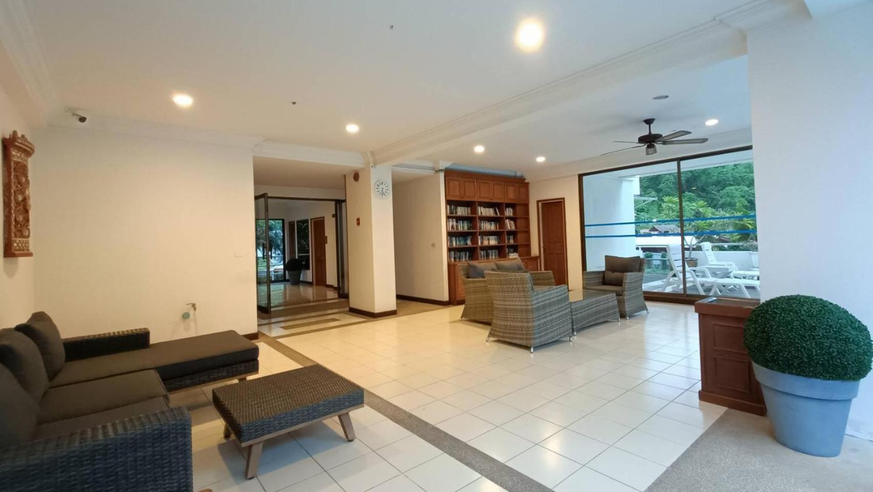 The Monaco Residence Pattaya Εξωτερικό φωτογραφία